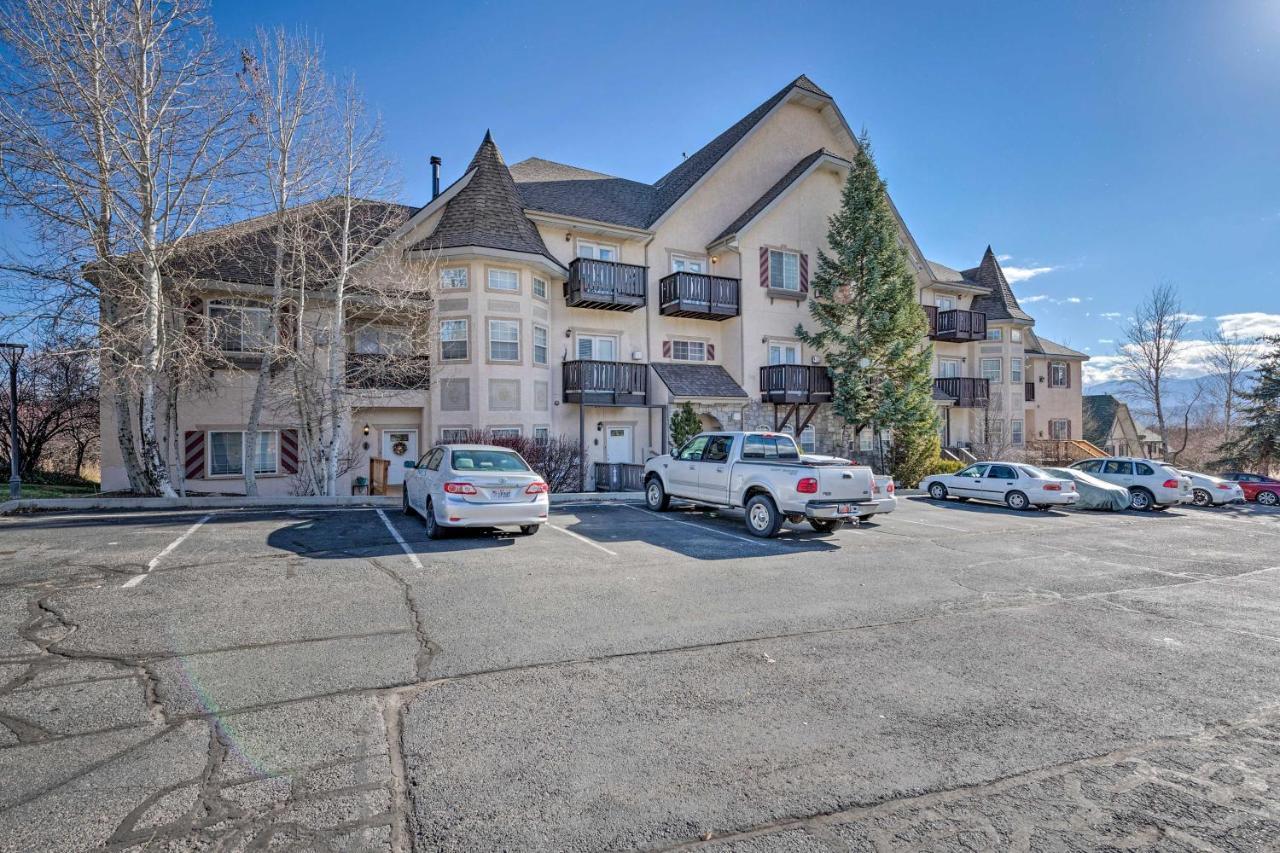 Large, Cozy Midway Studio With Mountain Views! Bagian luar foto